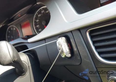 2011 Audi A4 2.0T Premium из США, поврежденный, VIN WAUBFAFL9BN051546